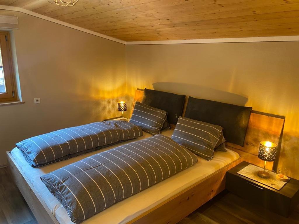 ホッホフィルツェンHaus Asslaberアパートメント エクステリア 写真